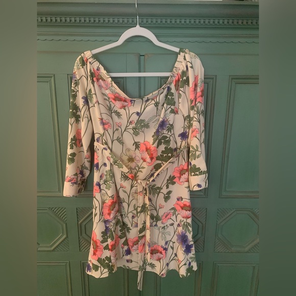 Colorful off the shoulder dress from Express! Wonderful quality and condition! - Picture 1 of 3